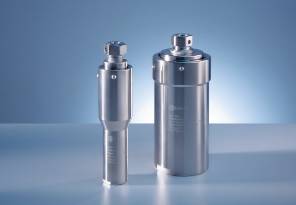 INS-Berghof_DAB series-02.jpg INS-Berghof_DAB series-02.jpg